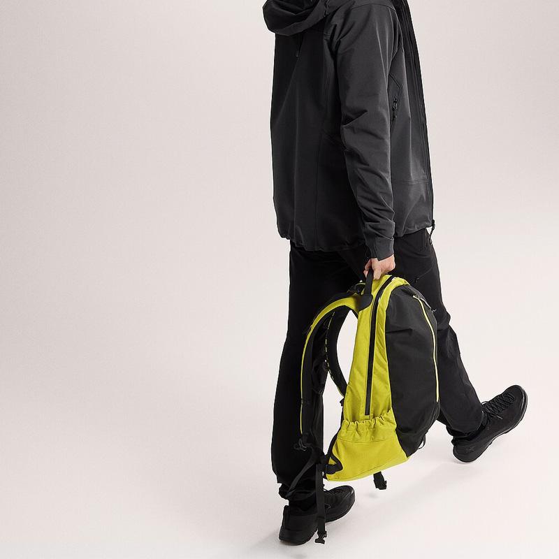 Рюкзак Arc'teryx ARRO 22L Туристическая сумка Нейлон Цвет Rock Green Унисекс X000007969-LAMPYRE