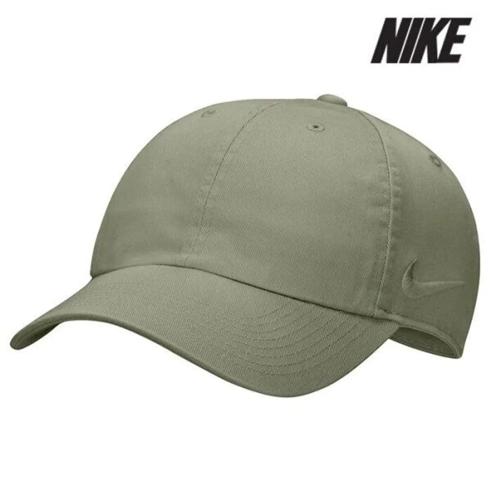 

Cap /W3-FN4405-386 / Club Unstructured Flat Bill Cap 640