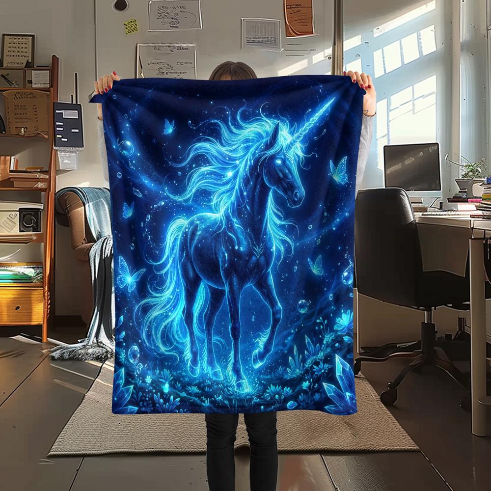 Blue Rose Animal Print Flannel Blanket,High quality Comfortable for All Seasons,Home Decor,Warmth and Comfort,Perfect for Christmas Gifts