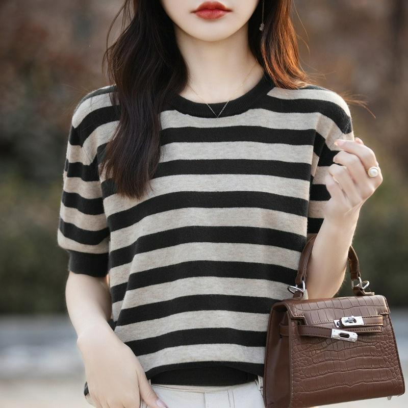 Spring Women s Knitwear Andy Velvet Short-sleeved Women s Sweater Women s Round Neck Striped Bottoming Sweater Women XS чёрный