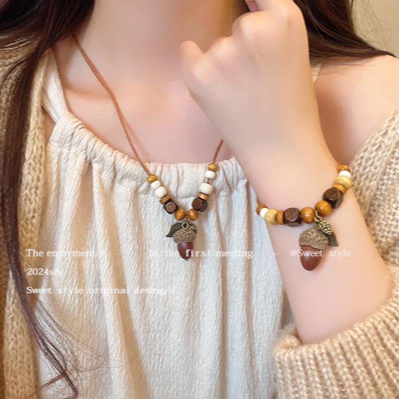 New dried fruit pendant necklace women's new Chinese retro beaded collarbone chain bracelet with