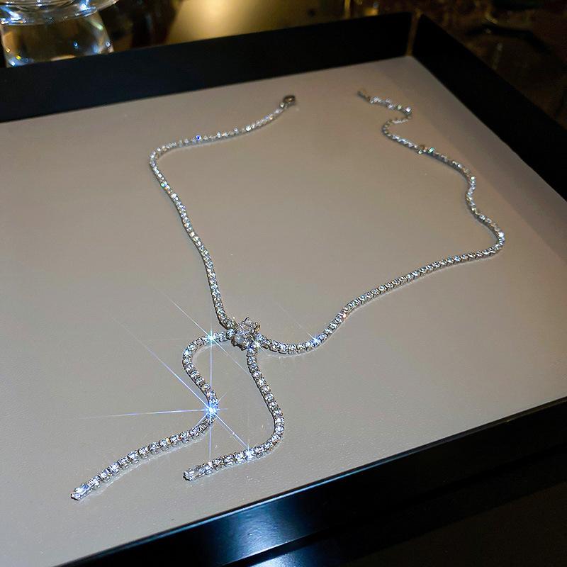 Mori small fresh lily of the valley flower fringed pearl necklace temperament collarbone chain girl heart sweet necklace