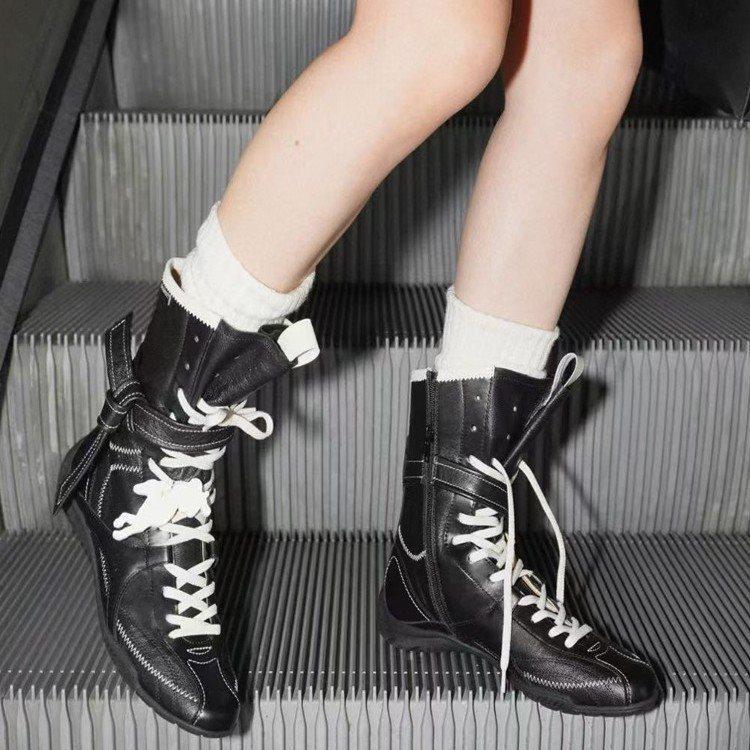 2025 platform short boots women's boxing summer new medium tube versatile German training boots British style Martin boots retro