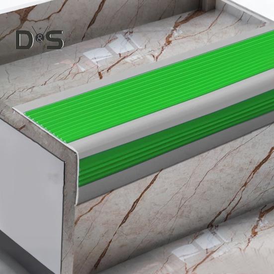 Protecție Antiderapantă pentru Marginea Treptei de 100CM, Profil L, Treaptă Scară, Autoadeziv, Protector Margine Scară, Impermeabil, Interior Exterior, Profil pentru Marginea Treptei