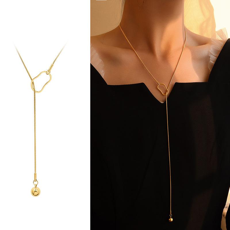 Hot Selling Geometric Ball Tassel Adjustable Winter Sweater Necklace Titanium Steel Sweater Chain for Women