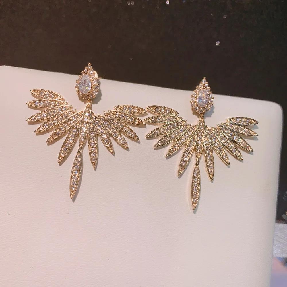 Fashion Luxury Feather Crystal Wing Symmetrical Stud Earrings Exquisite Silver Color Party Jewelry Accessories for Women