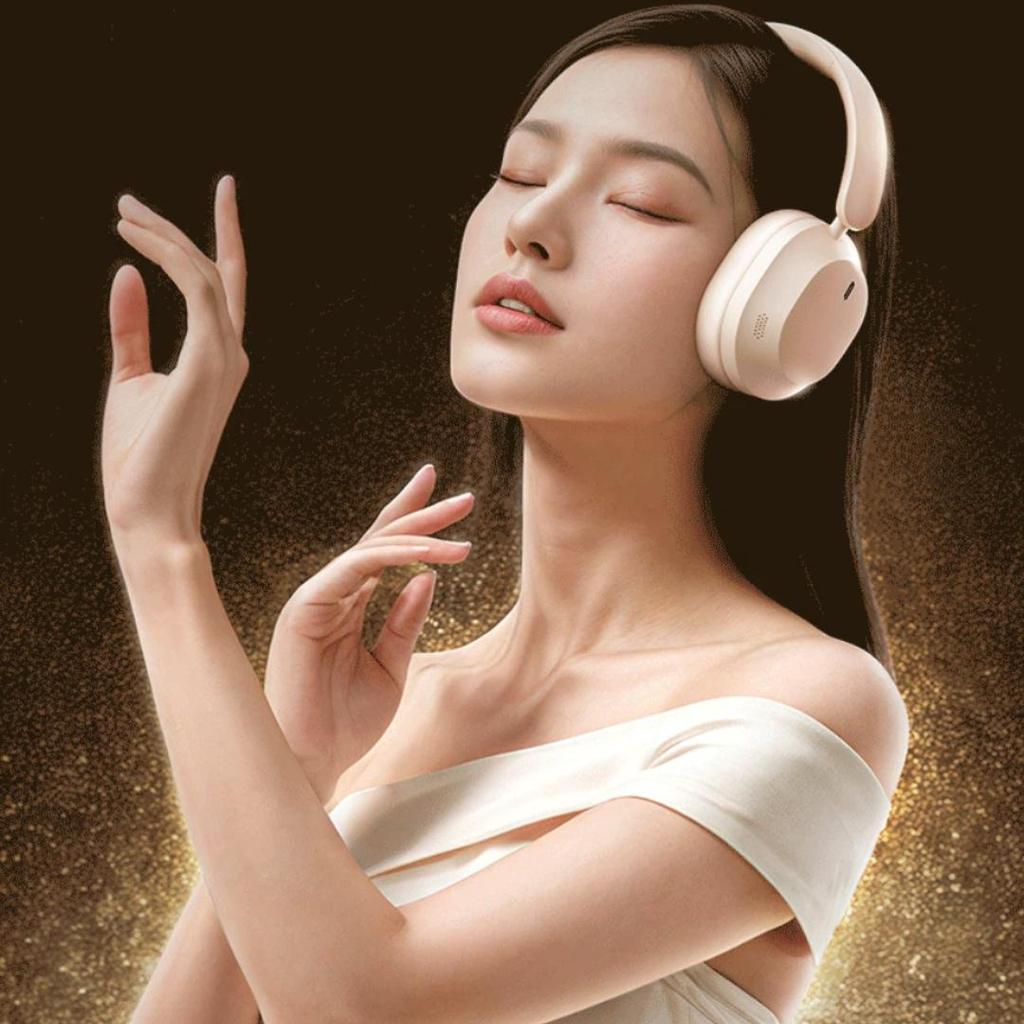 KINYO Bluetooth Headphones, Noise Cancellation, Ear-Friendly, Wireless Computer Headset, Long Battery Life, Soundproofing, White