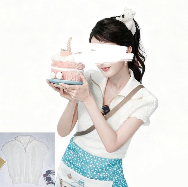 

Autumn/Winter Women s Retro White Knit Vest with Turn-Down Collar Extra Large