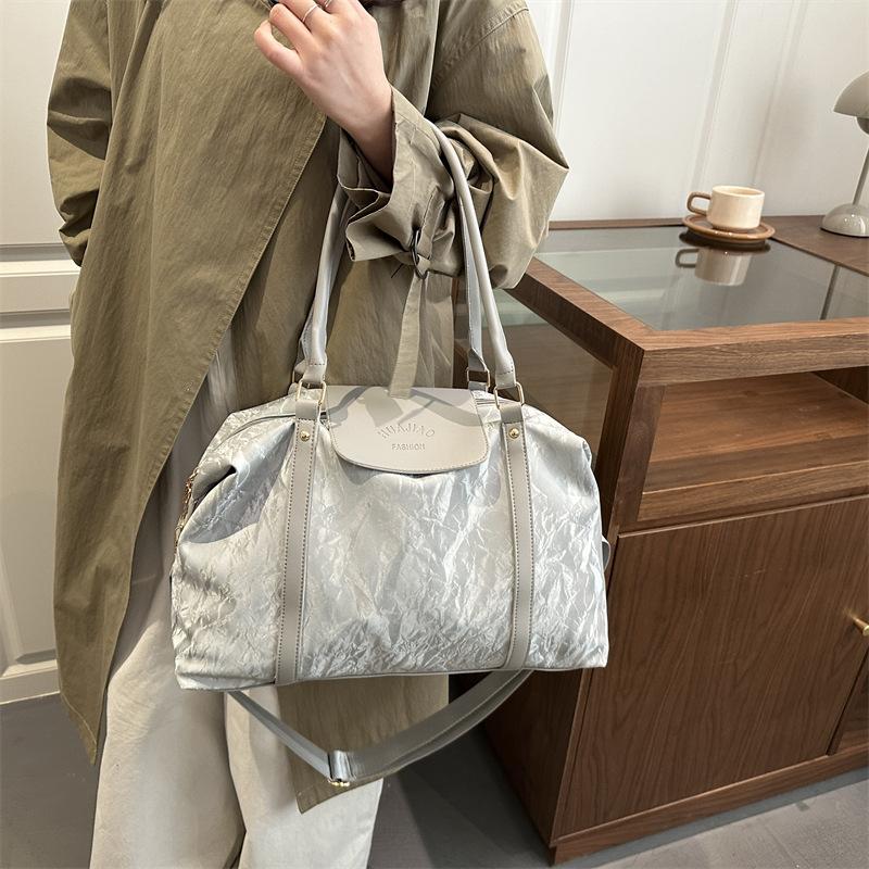 Women Large Capacity Crossbody Bags Lightweight Travel Gym Swim Storage Shoulder Bag Comfortable and Versatile Texture Coach Bag