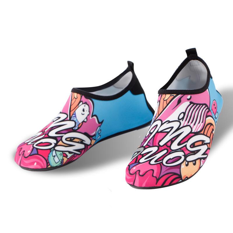 Quick-drying beach shoes men's and women's diving snorkeling shoes wading beach socks women's swimming non-slip soft-soled quick-drying