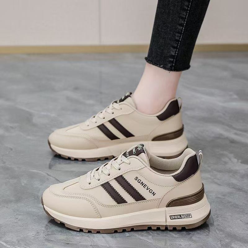 2025 Spring and Summer New Mesh Breathable Women's Shoes Casual Shoes Versatile Flat Baseplate Shoes Sports Running White Shoes Women