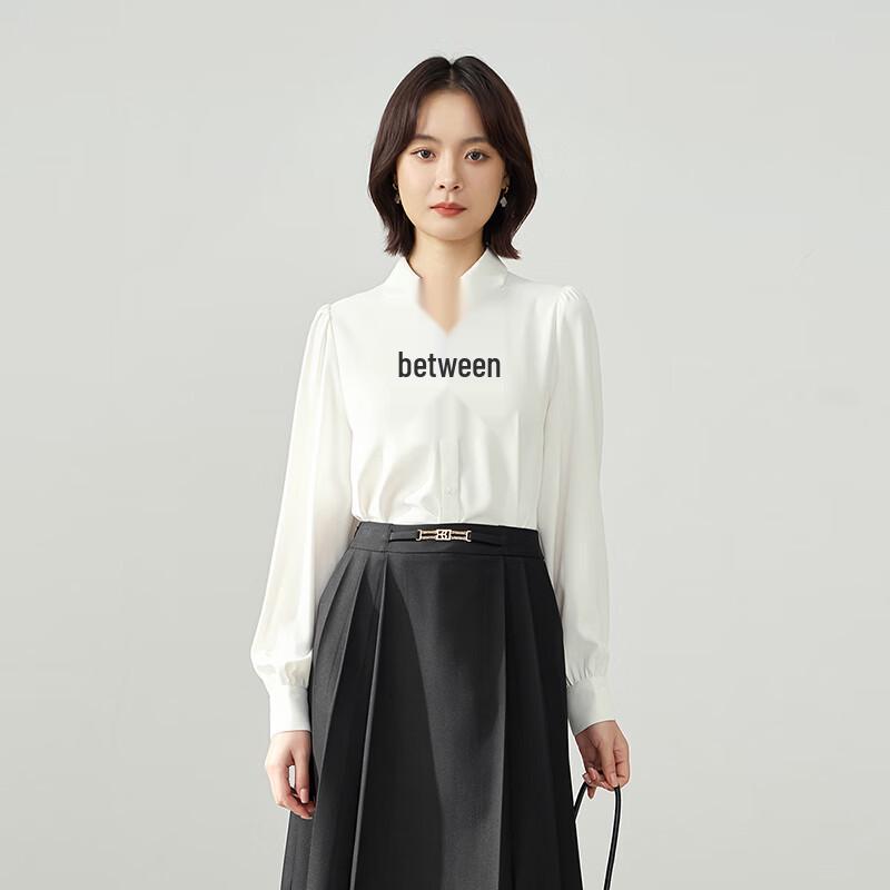 Women s Bow-Tie Chiffon Blouse S (90-100 lbs)