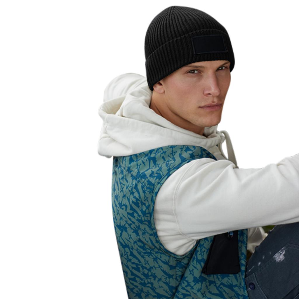 Beechfield Beanie cu plasture țesute la modă