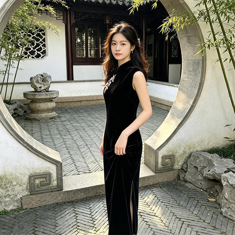 Black velvet sleeveless national style new Chinese style Suzhou long cheongsam improved young 1011 new women's high sense