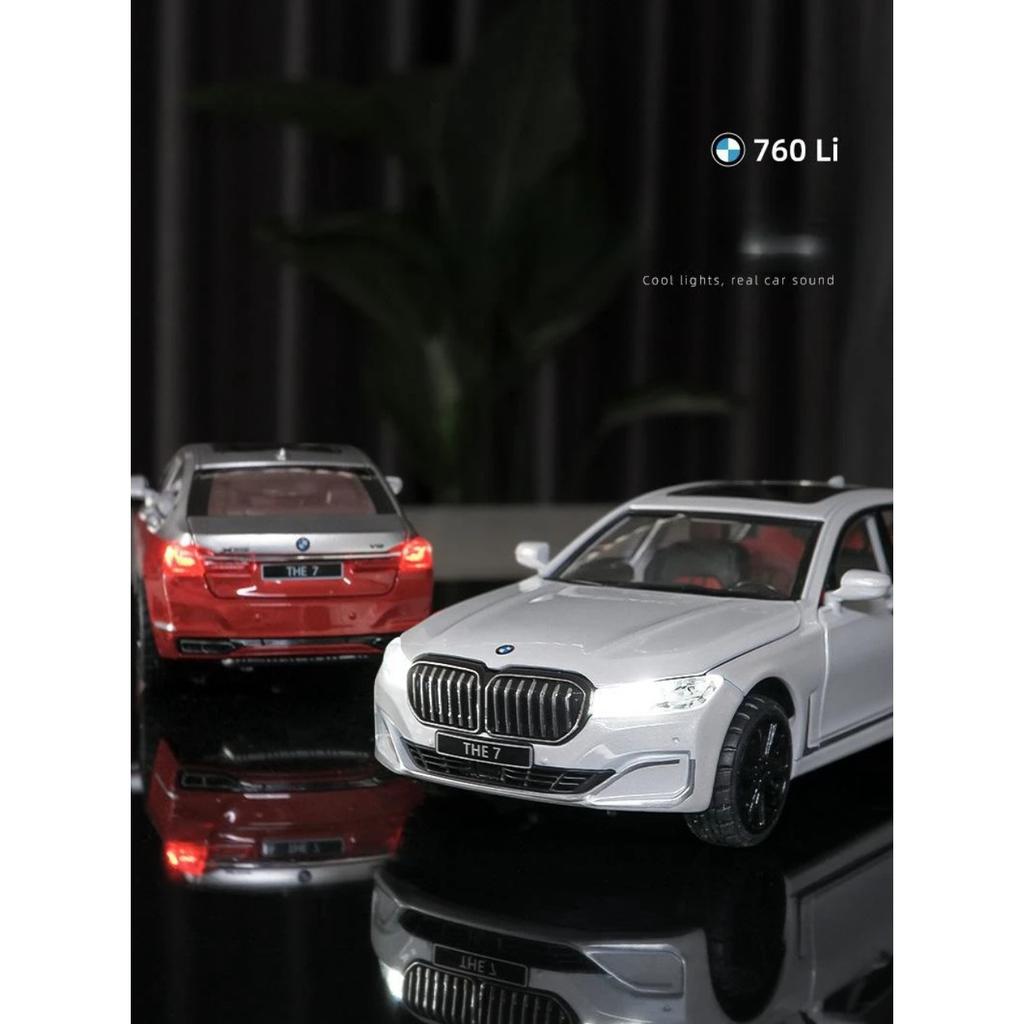 1/24 BMW THE 7 760Li Miniature Diecast Toy Car Vehicle Model 1:24 Pull Back Sound & Light Doors Openable Collection Gift Kid