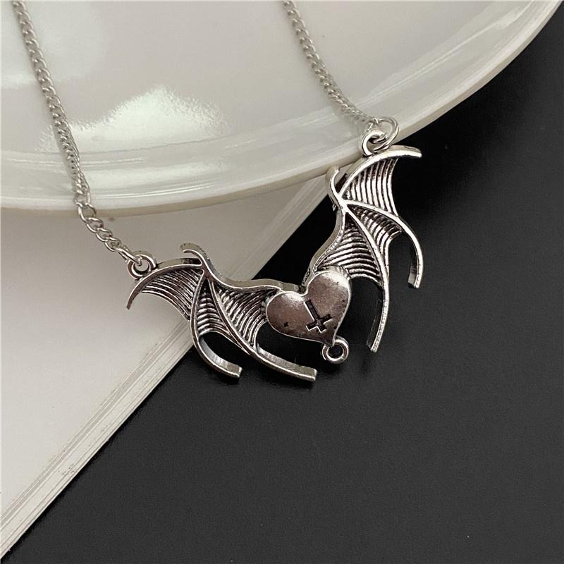 Punkl Big Cross Pendant Necklaces for Women Men Gothic Irregular Cross Clavicle Chain Necklaces Aesthetic Zircon
