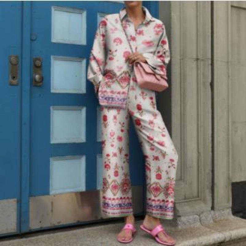 Grünes geometrisches Print Damenhemd und Wide Leg Hosen Kombinationsset