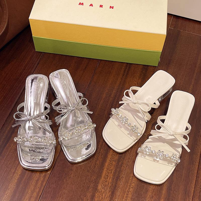 French Fashion Thick Heel Cool Slippers Women's Summer Wear 2025 New Silver Sandals Bow Rhinestone High Heels