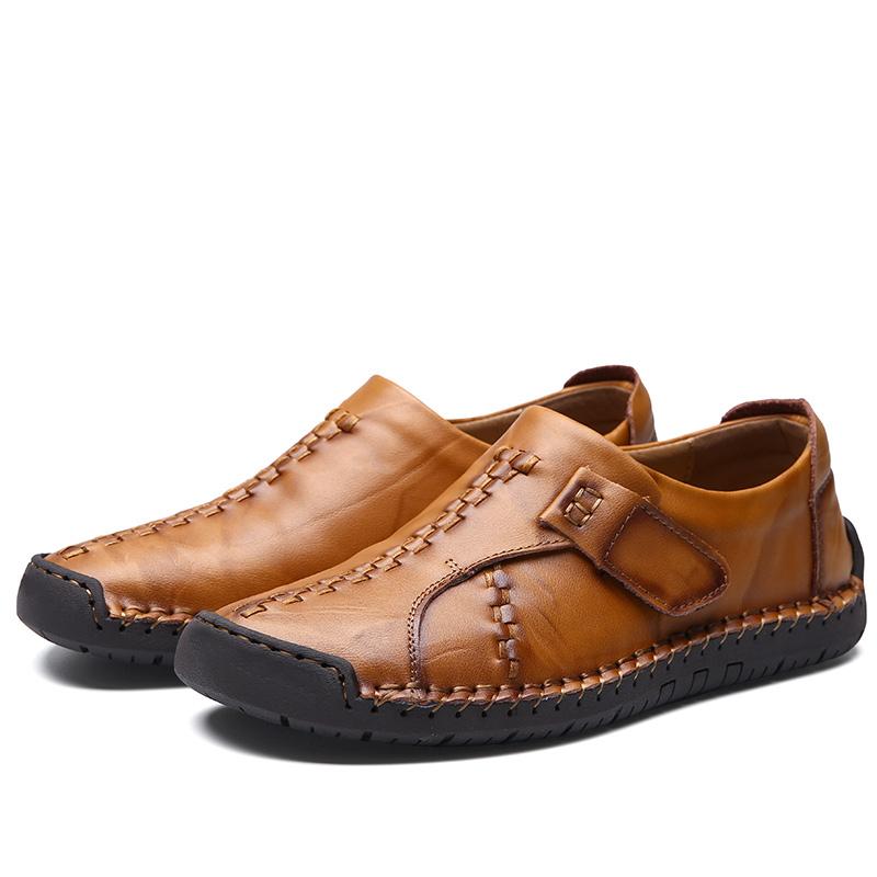 Men’s Moccasins Handmade Slip On Driving Shoes Comfort Flats Casual Shoes Plus Size Leather Shoes for Men Over Sized