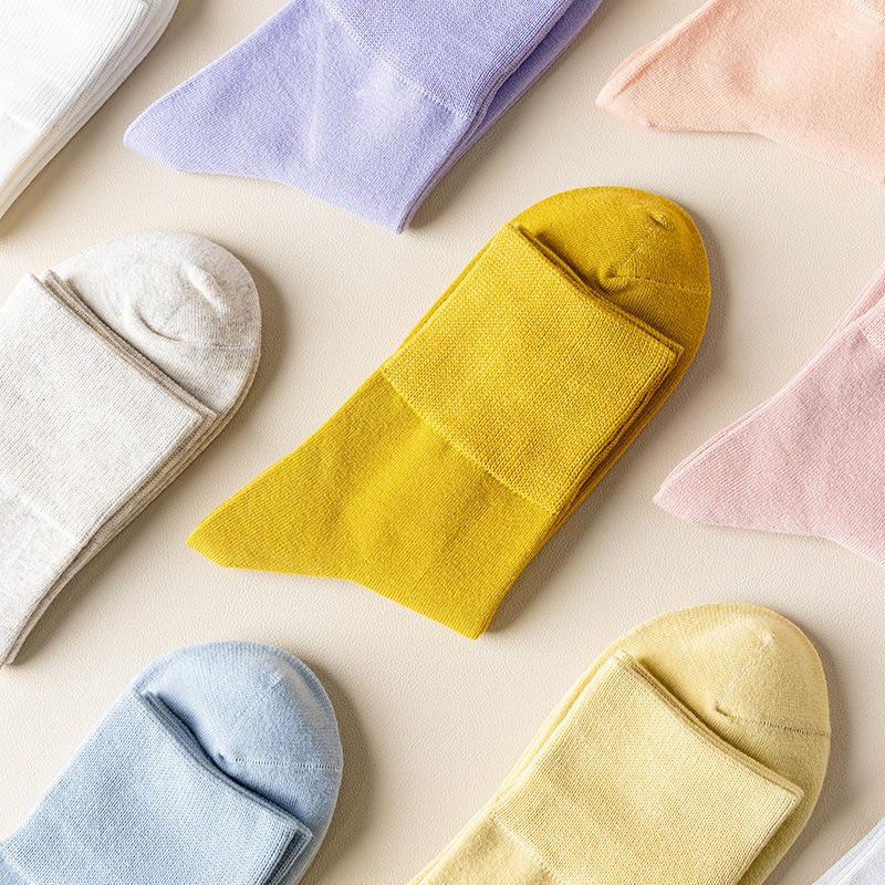 5 Pairs of Female Autumn and Winter Pure Color Cotton Sweat Absorbing Deodorizing Stockings