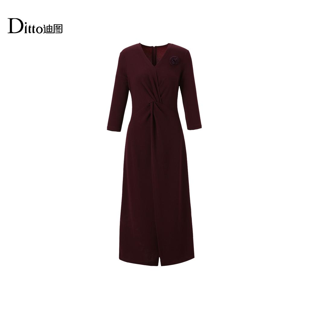 Ditto deep red V-neck pleated waist dress
