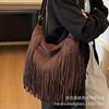 Niche design bag women's autumn 2025 new fashion matte shoulder messenger bag high-end fringed bucket bag