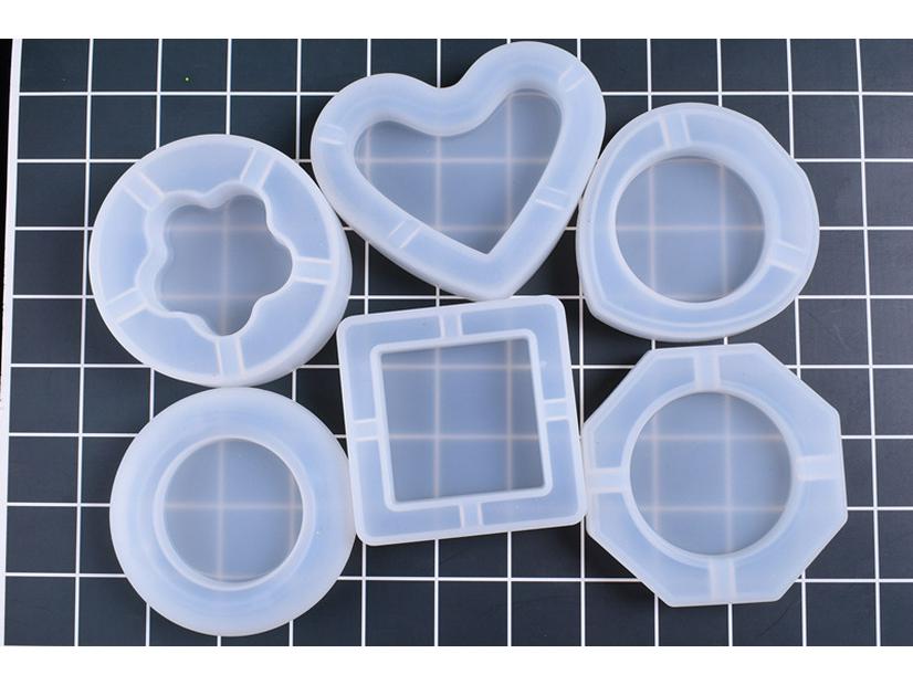 DIY Silicone Mold for Heart, Square, Rhombus, Round, and Plum Blossom Crystal Epoxy Ashtrays