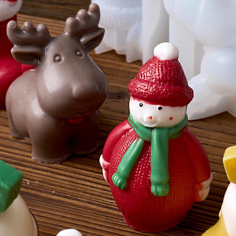 Christmas Seires Candle Silicone Mold DIY 3D Christmas Snowman Elk Bell Socks Scented Plaster Resin Mold Party Decor Craft Gifts