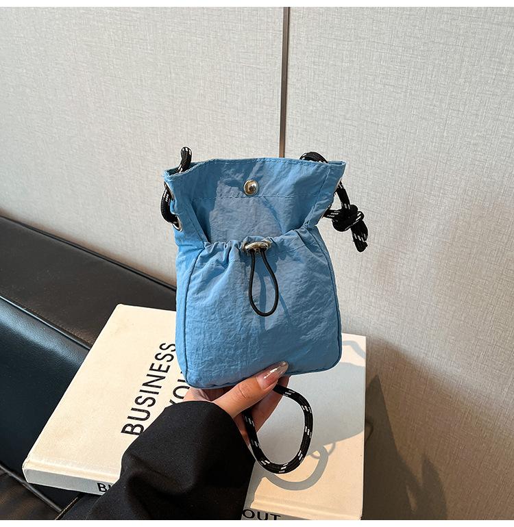 Canvas-Tasche Damen Sommer neue Mode Nischendesign Umhängetasche beliebte Bucket Bag