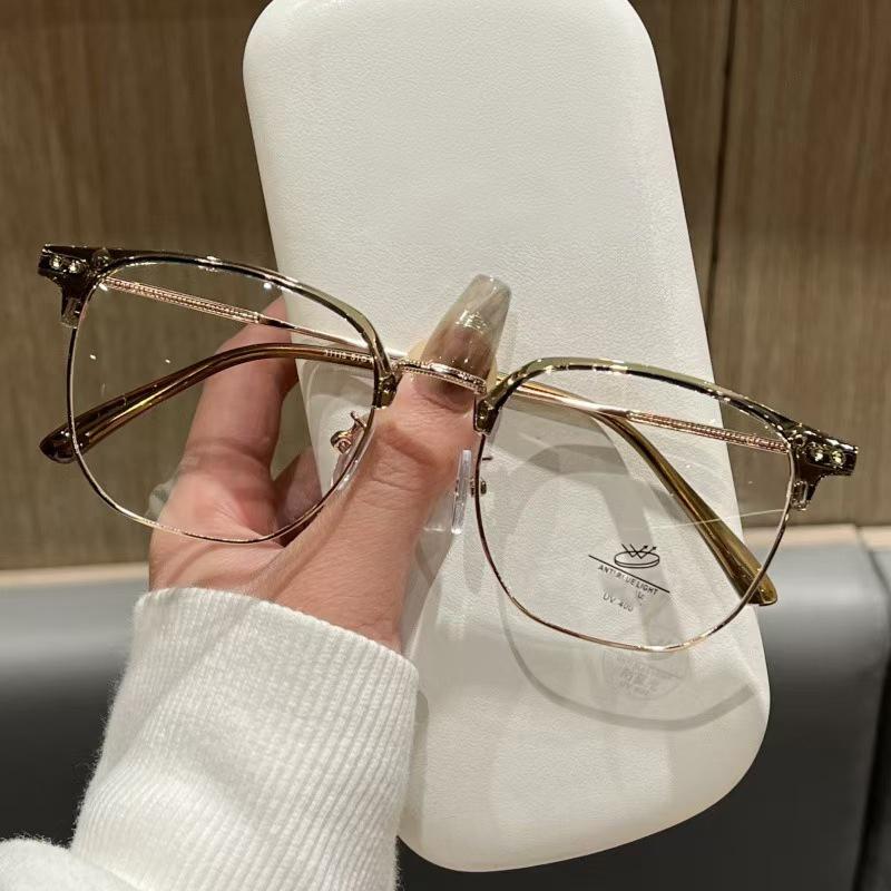 New Super Light Half-frame Glasses For Women Fashion Large Frame Face Small Eyes