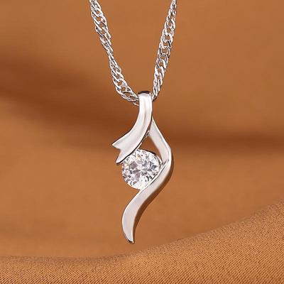 Koreanische Mode Halskette: Eleganter Anhänger für Damen, Schlichte Chic Schlüsselbeinkette
