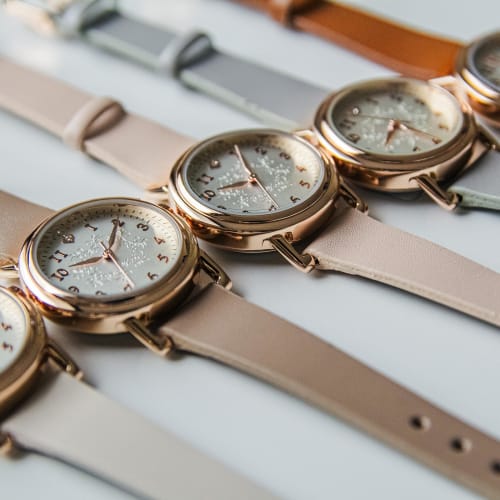 Fieldwork Women's Analog Watch with Leather Strap, White, Maska JN016-1