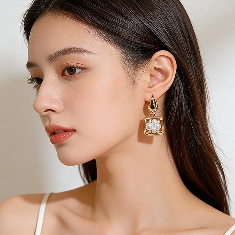 2026 New Elegant Pearl Block Pendant Gold Color Metal Waterdrop Earrings Trendy Jewelry Fashion Accessory for Women and Girl