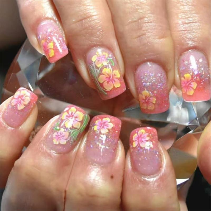 24 Pcs Gradient Flowers False Nail Artificial Nail Glittering Full Cover Stick on Nail Short Square Press On Nail 1
