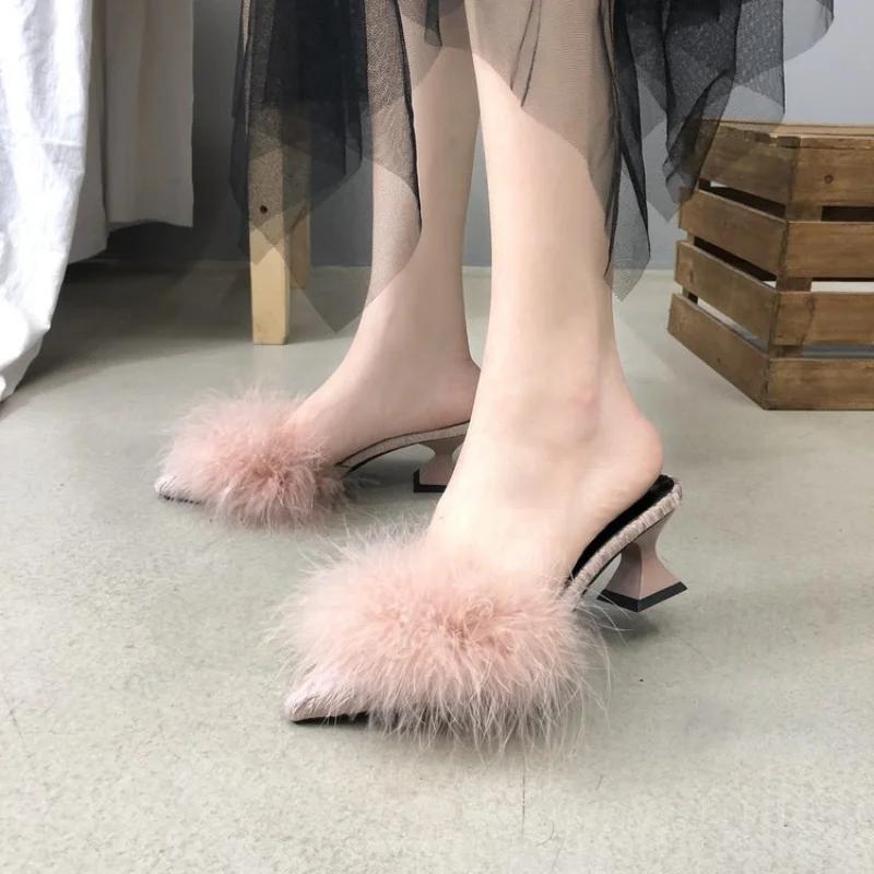 2024 Women Fur Square Heels Peep Toe Wedding Woman Beautiful Pointe Girls Shoe Elegant Shoes with Medium Heels 5cm