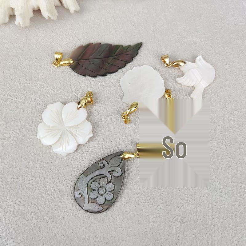 Natural Seashell Leaf Clavicle Chain with Camellia Pendant