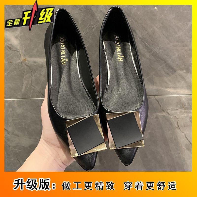 One-pedal lazy single shoes women's flat-soled grandma shoes 2025 spring and summer new trendy versatile fairy style gentle shoes