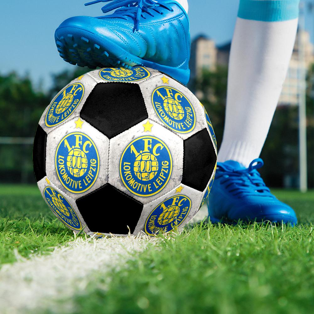 Pallone da Calcio Indoor Lokomotive Leipzig Colorato Cucito a Macchina PVC Misura 5 Allenamento di Squadra Pronto per la Competizione Durevole Rimbalzo Elevato Fantastico Regalo Sportivo