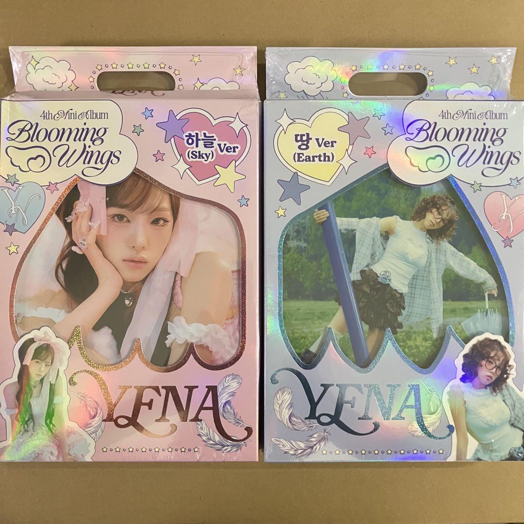 

[USED] YENA Blooming Wings 2-piece set (no trading cards)