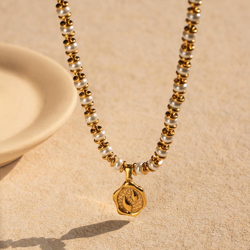 

18k Gold Stainless Steel Pearl Coin Pendant Necklace - Trendy European & American Influencer Style Jewelry