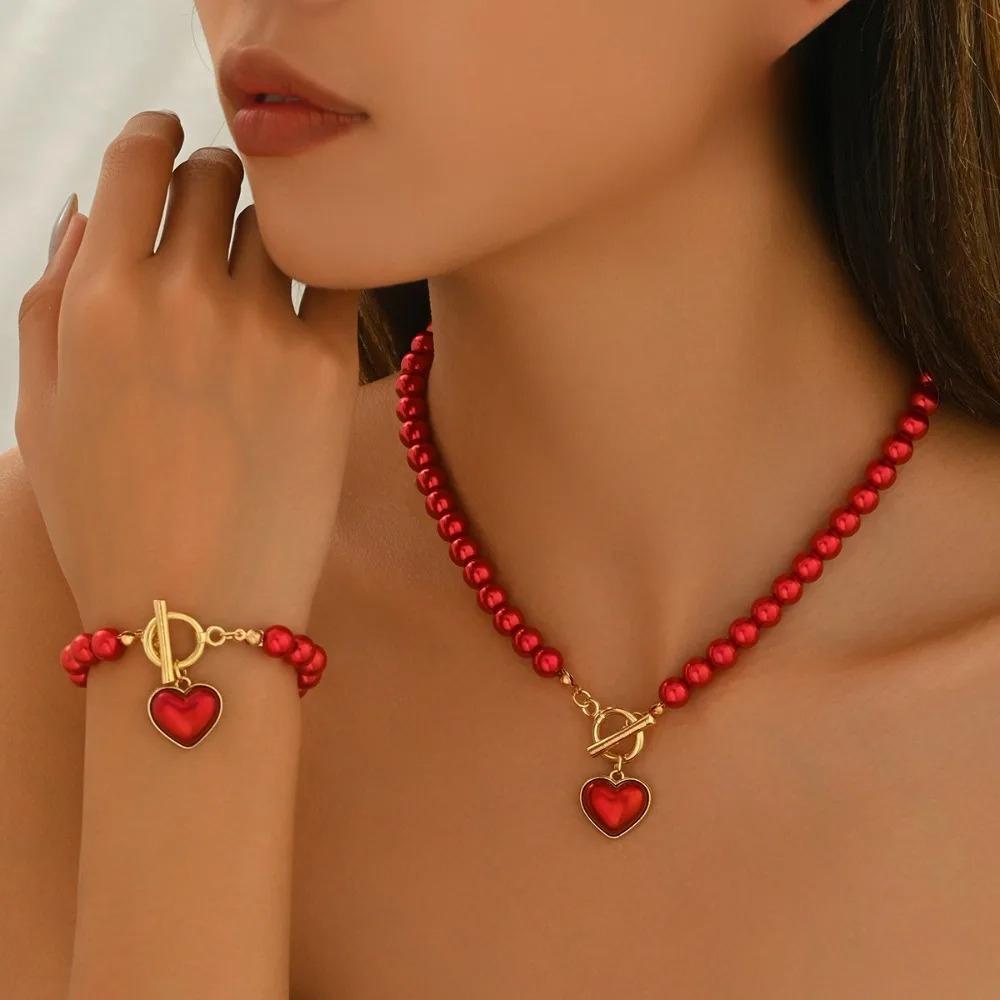 2pcs Set Personality Charm Geometric Red Heart-shaped Pendant Imitation Pearl Chain OT Clasp Necklace Bracelet for Women Zircon красный