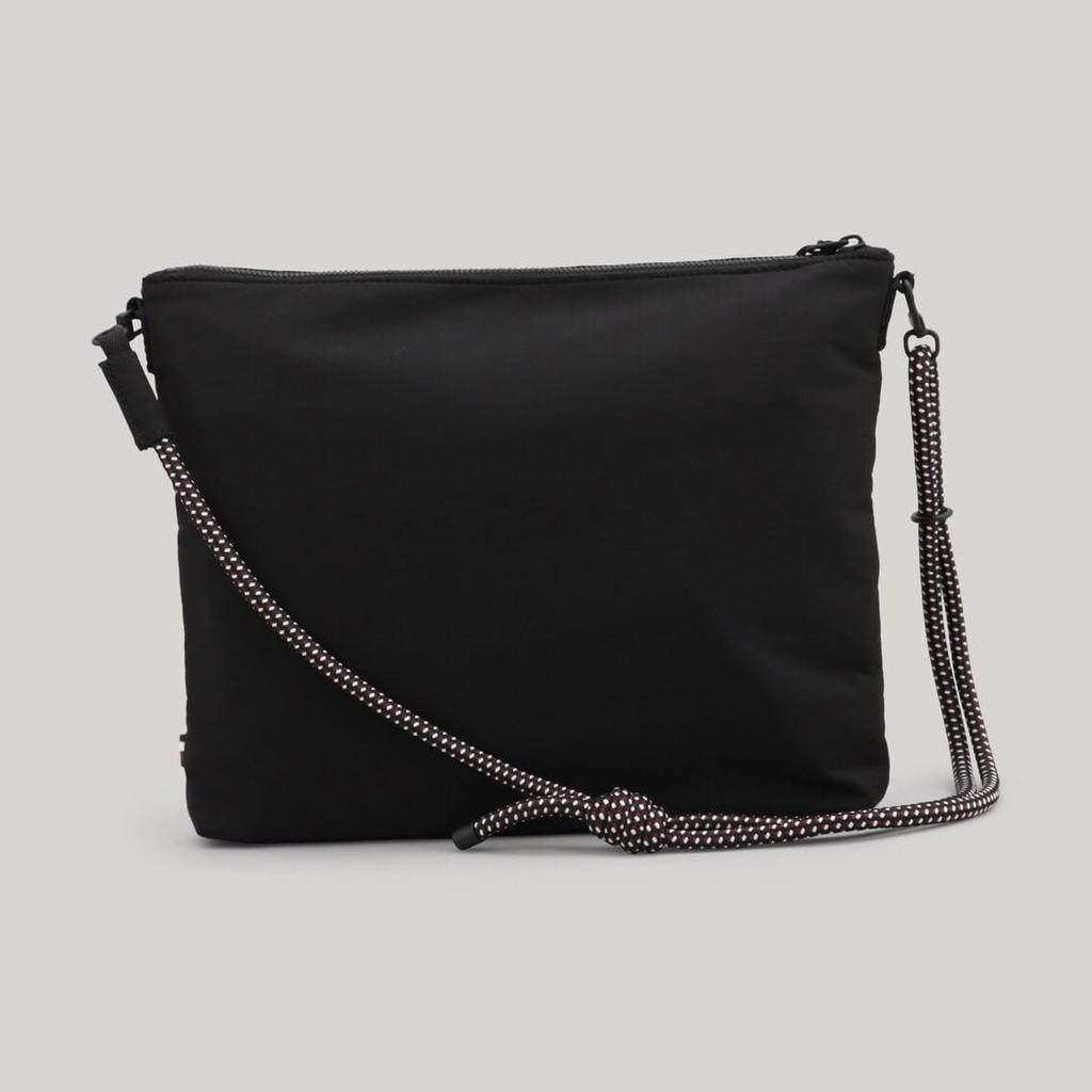 Tommy Hilfiger Weatherproof Musette Bag AM12741 FREE Black BDS