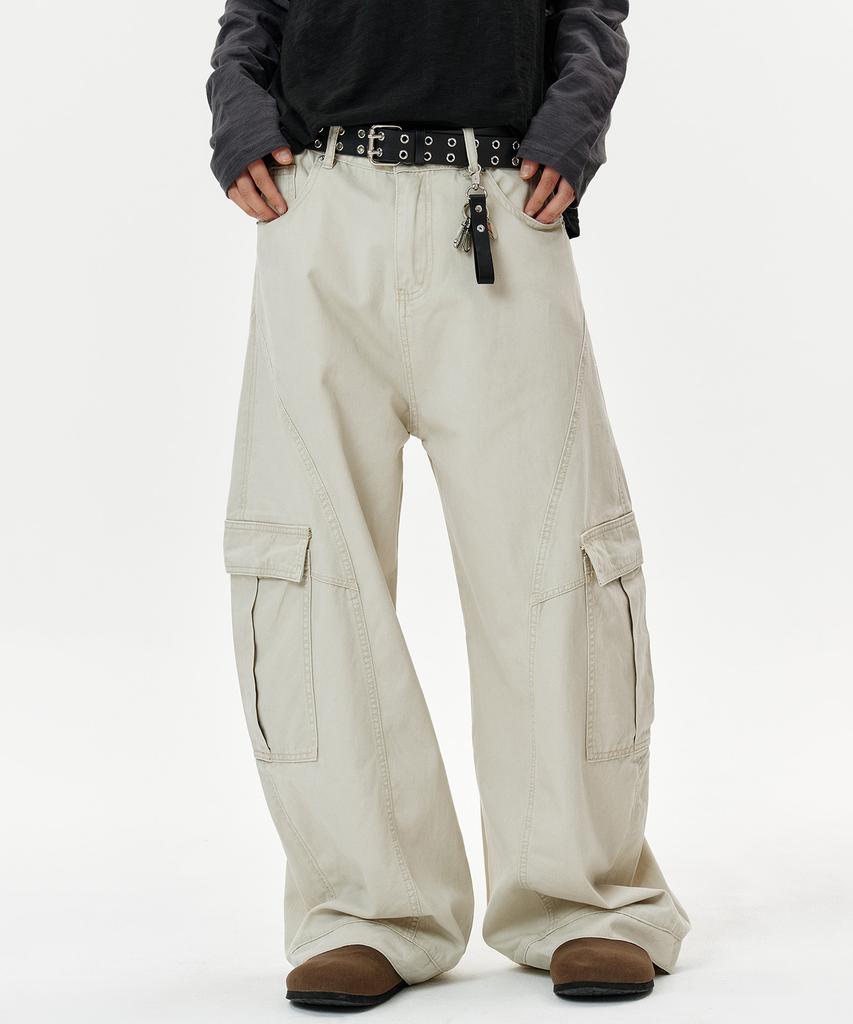 DEEP SENSE Slit Cargo Curved Pants - Beige