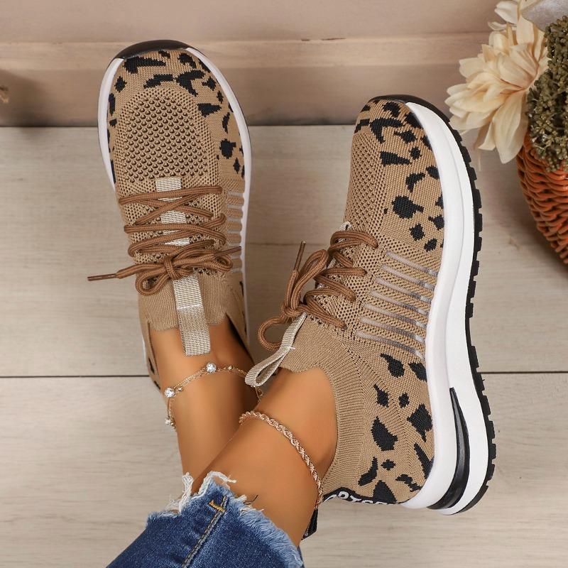 Fashion 2025 New Women Casual Shoes New Leopard Lace-up Sneakers Lightweight Mesh Breathable Casual Sports Shoes Women Running Shoes