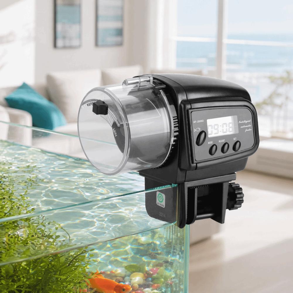Large Capacity Electronic Fish Dispenser Automatic Feeding Timer  When Away From Home