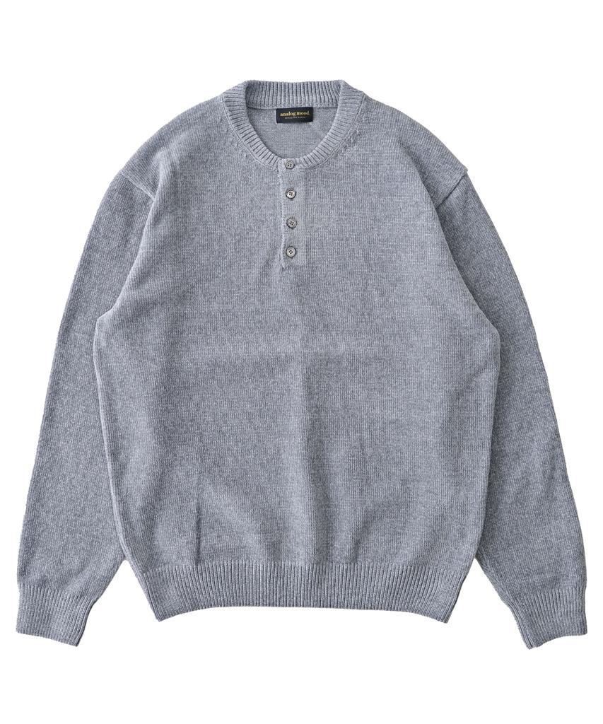 ANALOG MOOD Velour Refined Henley Neck Round Knit (Gray)