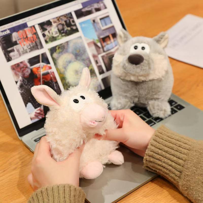 Latest Cute Forest Animal Doll Kawaii Stuffed Plush Toy Handmade Doll Cartoon Anime Cute Children's Birthday Gift Doll Christmas