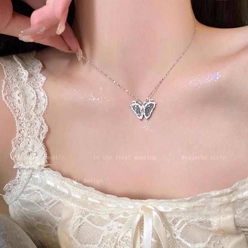 Light Luxury Niche Titanium Steel Necklace Women's Senior Design Sense Zircon Bow Clavicle Chain Neck Chain
