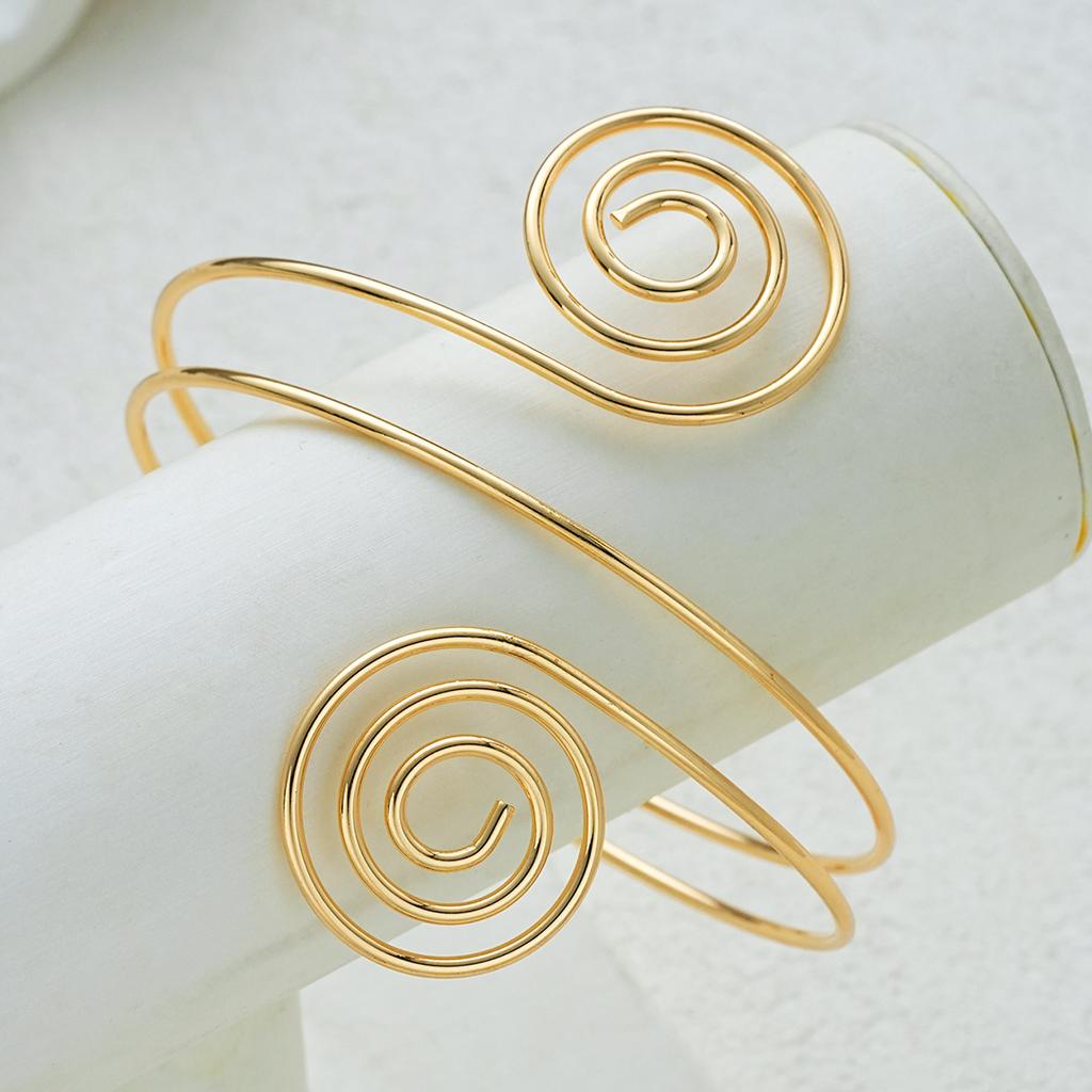 Gold Color Spiral Arm Cuff For Women Geometric Hollow Open Upper Arm Bracelet Trendy Line Metal Wristband Boho Jewelry For Party