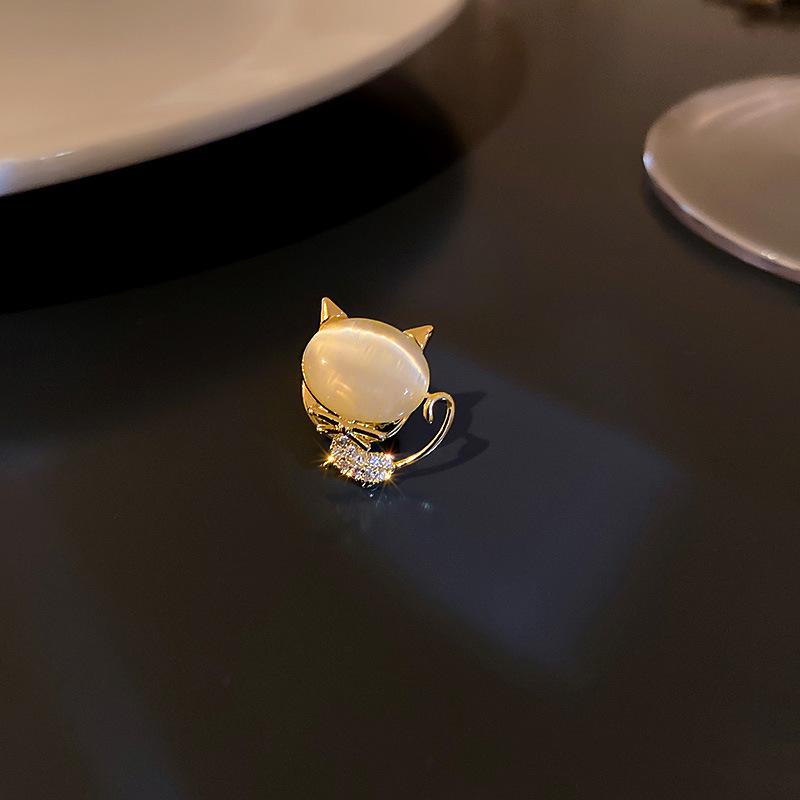 Diamond Wheat Ear Brooch, Dongdaemun, South Korea, Fashionable Tibetan Coat Brooch, Personalized Simple Pin Jewelry, Women